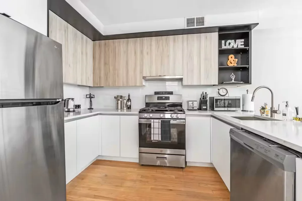 The kitchen — The Sixty Two NYC, Lenox Hill, Upper East Side