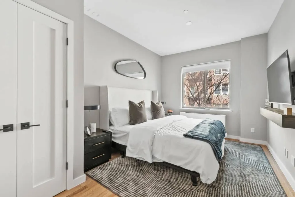 Master Bedroom — Top Notch 2-Bed/2-Bath in UES Mins to Central Park — The Sixty Two NYC, Lenox Hill, Upper East Side