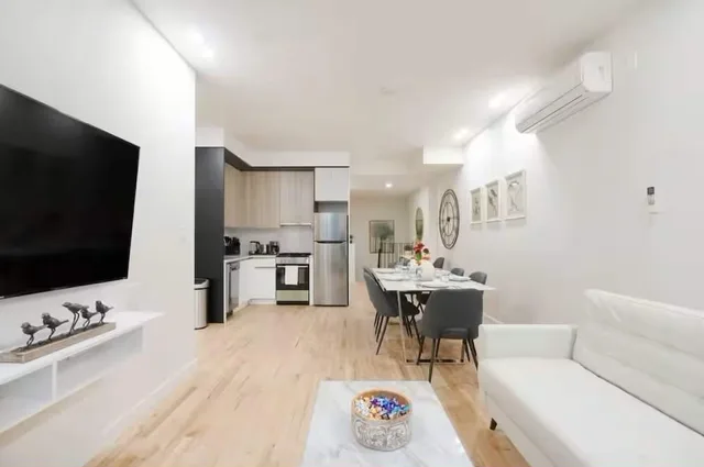Living area — Luxury 2BR Duplex 5min to Central Park — The Sixty Two NYC, Lenox Hill, Upper East Side